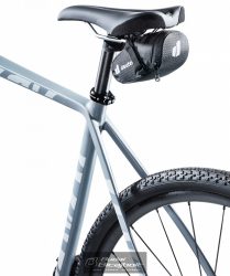 2022 Deuter Bike Bag 0.3 Kerékpár Táska | black Színben