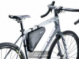 2022 Deuter Triangle Bag 2.2 Kerékpár Táska | black Színben